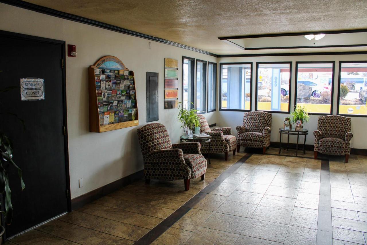 Days Inn By Wyndham Bend Esterno foto
