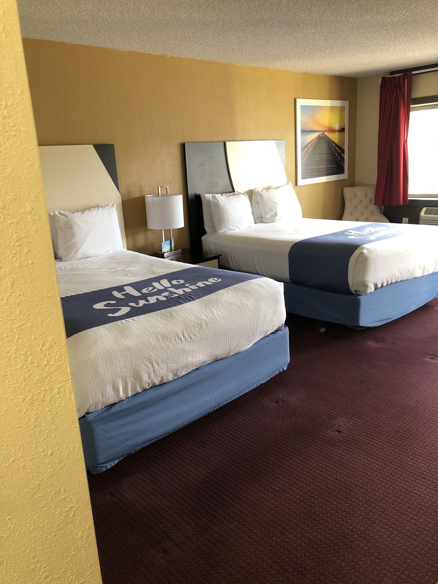 Days Inn By Wyndham Bend Esterno foto